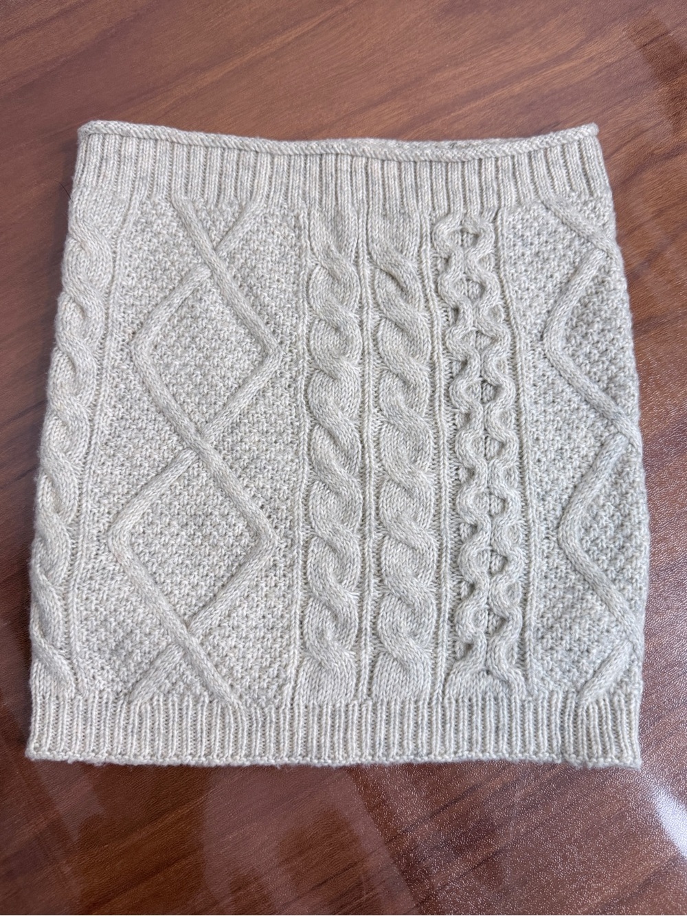 Banana Republic Oatmeal Cable-Knit Roll Neck Warmer Snood OS